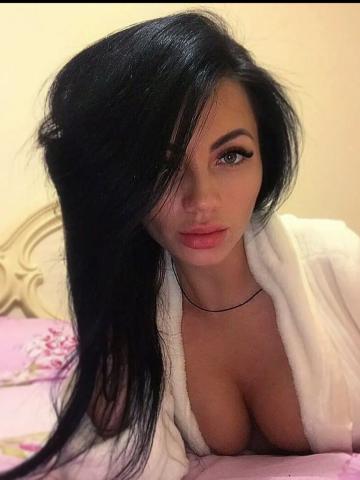 Камилла Реал Красотка Блондинка фото 3